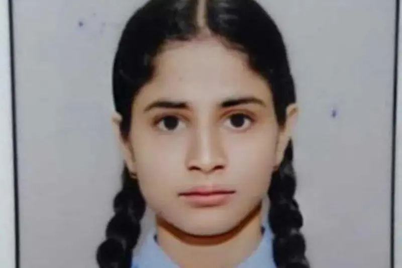 RBSE Board 10th Result 2026: परीक्षा से चार माह पहले हुआ था पिता का निधन, अब बेटी ने 99% अंक लाकर नाम किया रोशन