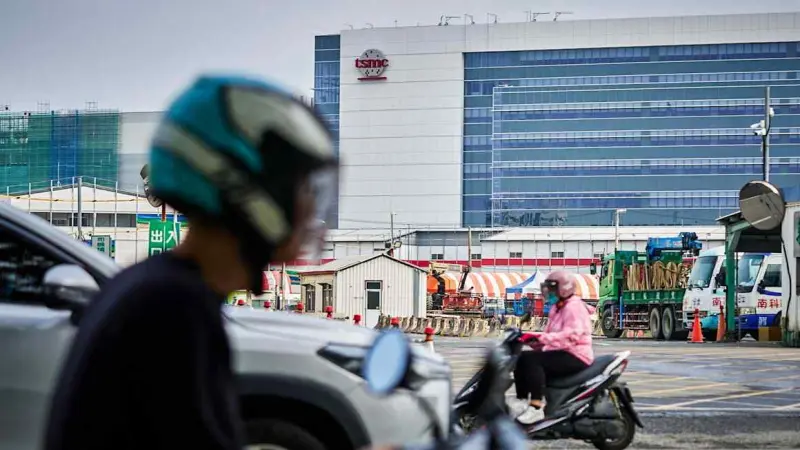 AI Sparks New Wave Boost for e-Merging Markets, with South Korea and Taiwan Leading the Charge