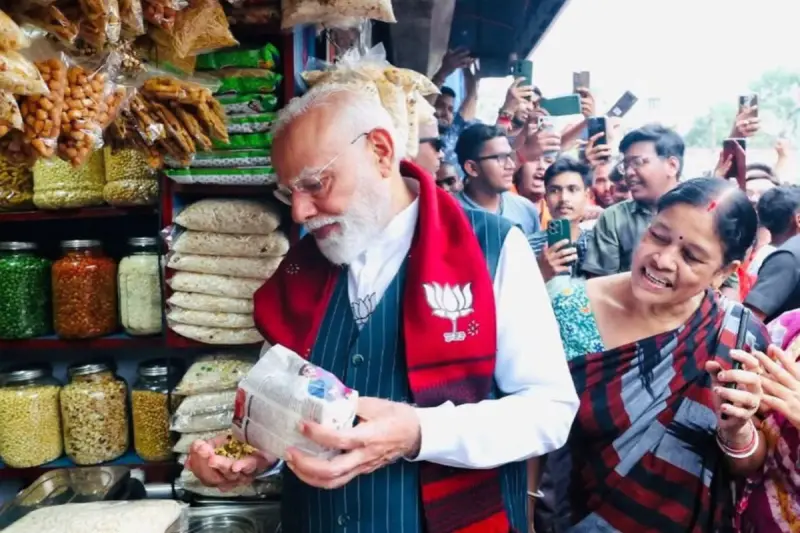 Jhalmuri at Home: Simple Bengali Street Snack Inspired by a Moment with PM Modi