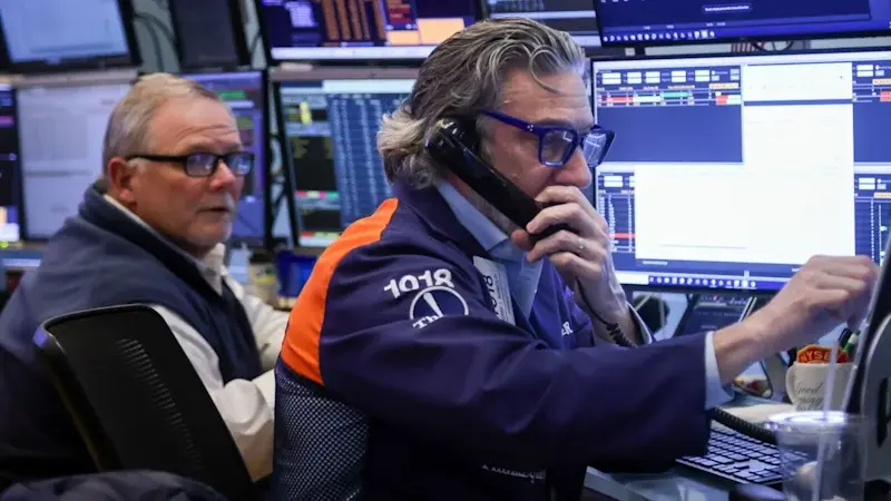 Markets Upbeat as ASX Edges Higher and Oil Prices Climb on Tense U.S.-Iran Dynamics