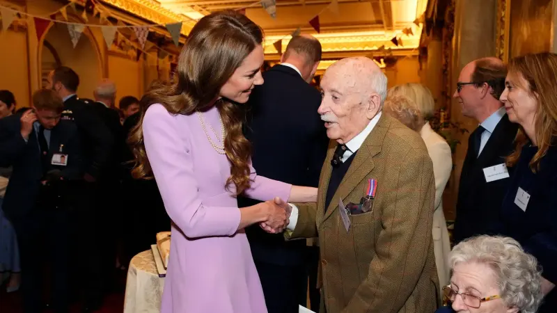 Royal reunion at Buckingham Palace as William and Kate honor Queen Elizabeth II’s 100th birthday