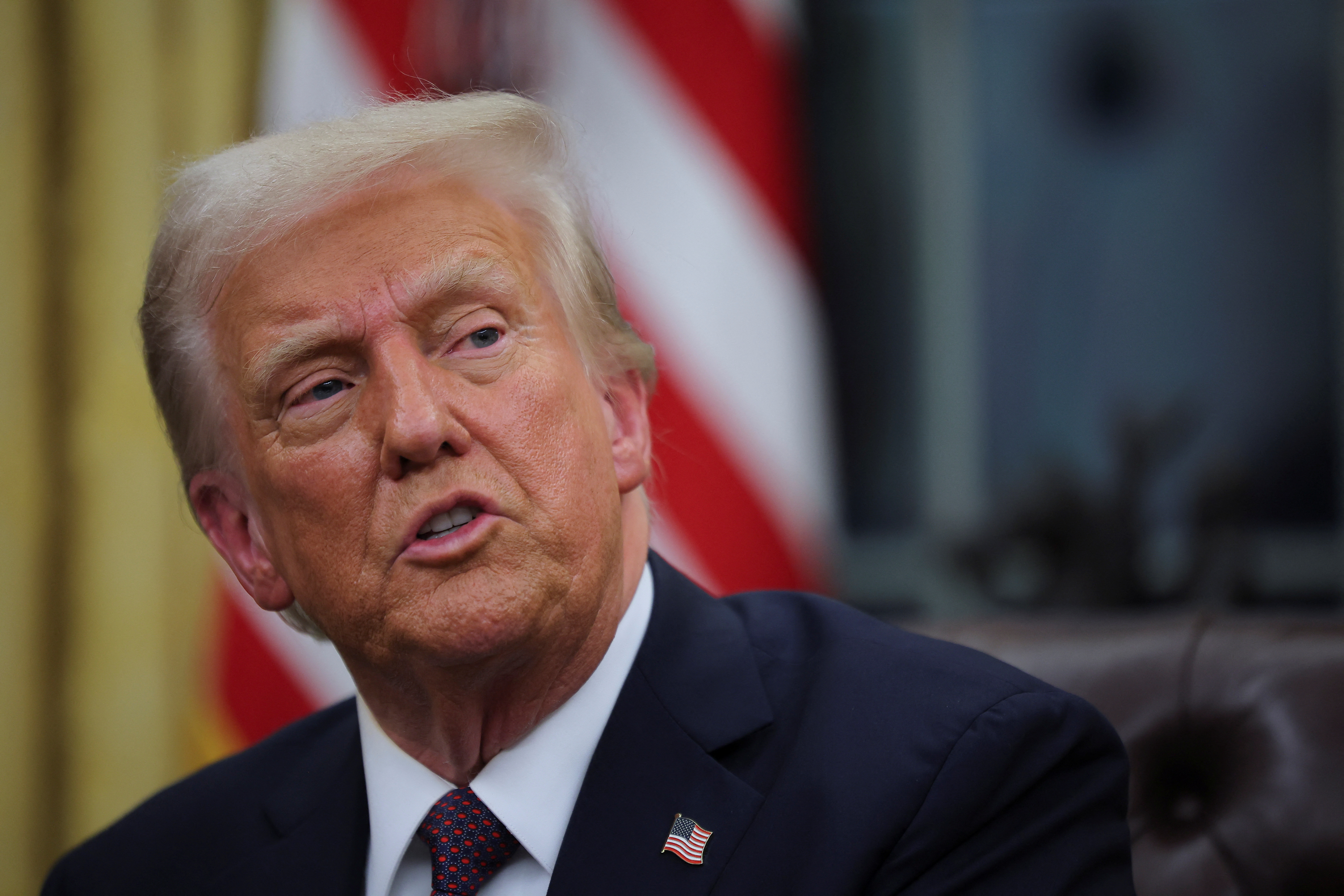 Trump Signals Willingness to End Ceasefire If U.S. Troops Are Harmed, Report States