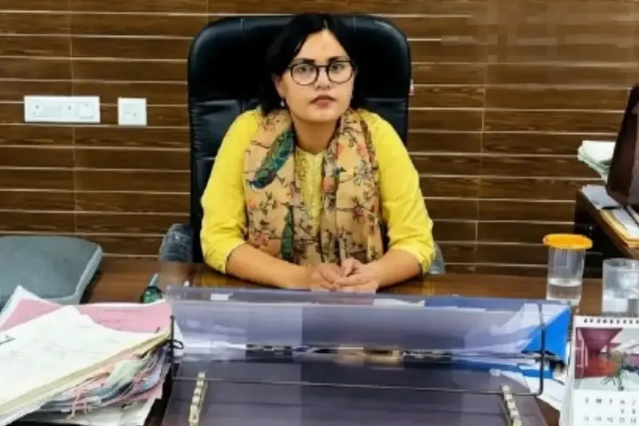 SDM Kajal Meena: राजस्थान की प्रशासनिक दुनिया में एक करप्शन केस—दूसरी पोस्टिंग में रिश्वत पकड़ी गई अधिकारी
