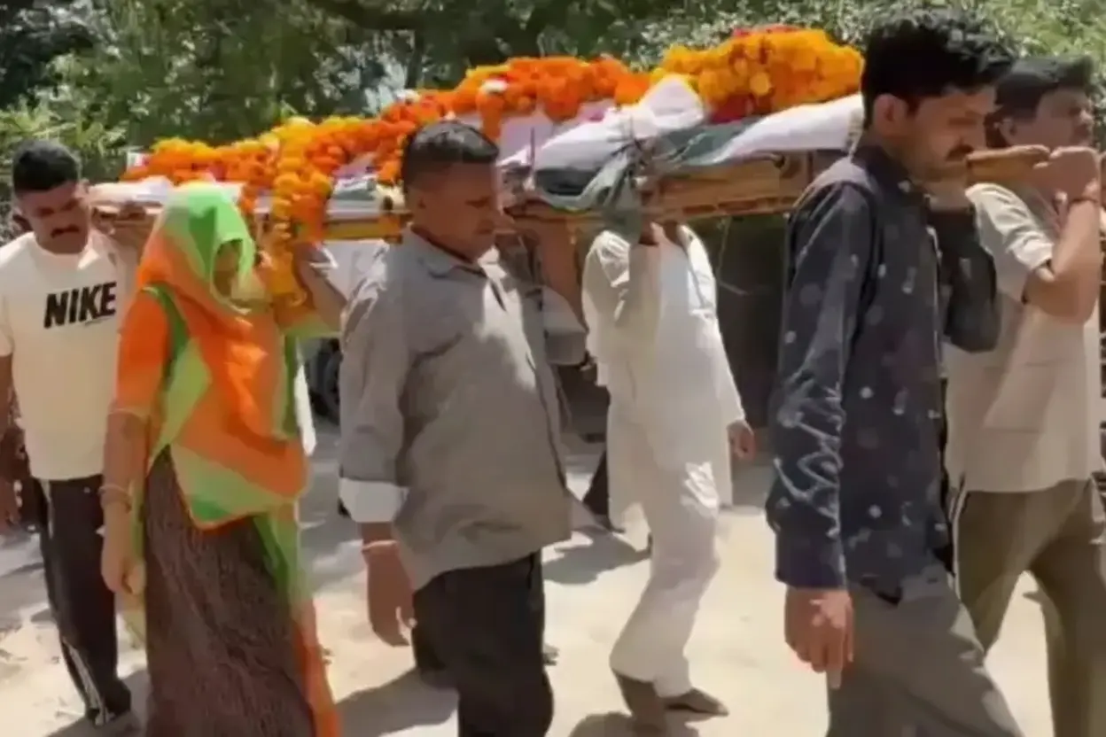 Sawaimadhopur: बेटी ने पिता की अंतिम इच्छा पूरी की, मुखाग्नि की भावुक स्मृति
